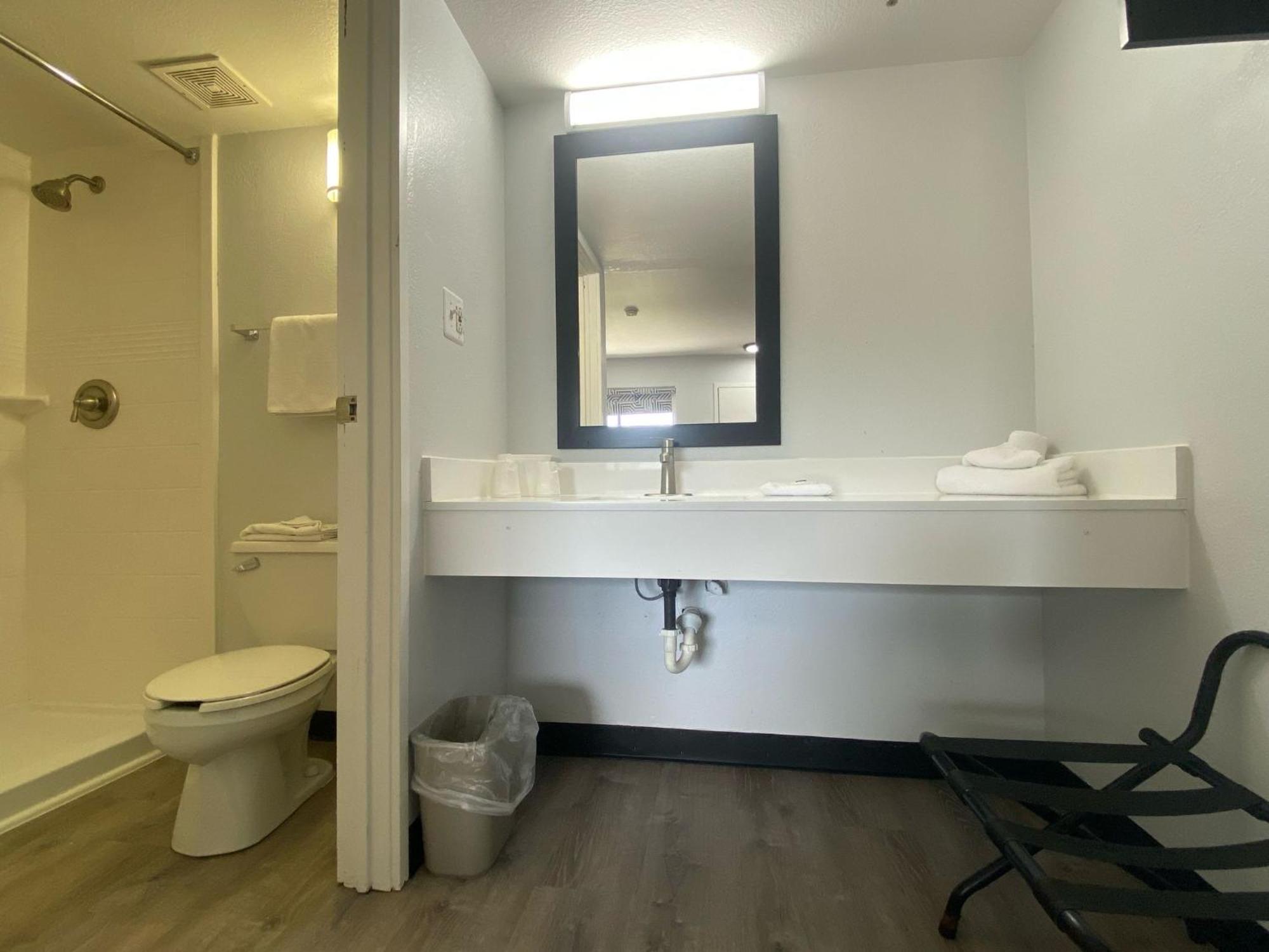 Motel 6-Windsor Locks, Ct - Hartford Exteriér fotografie