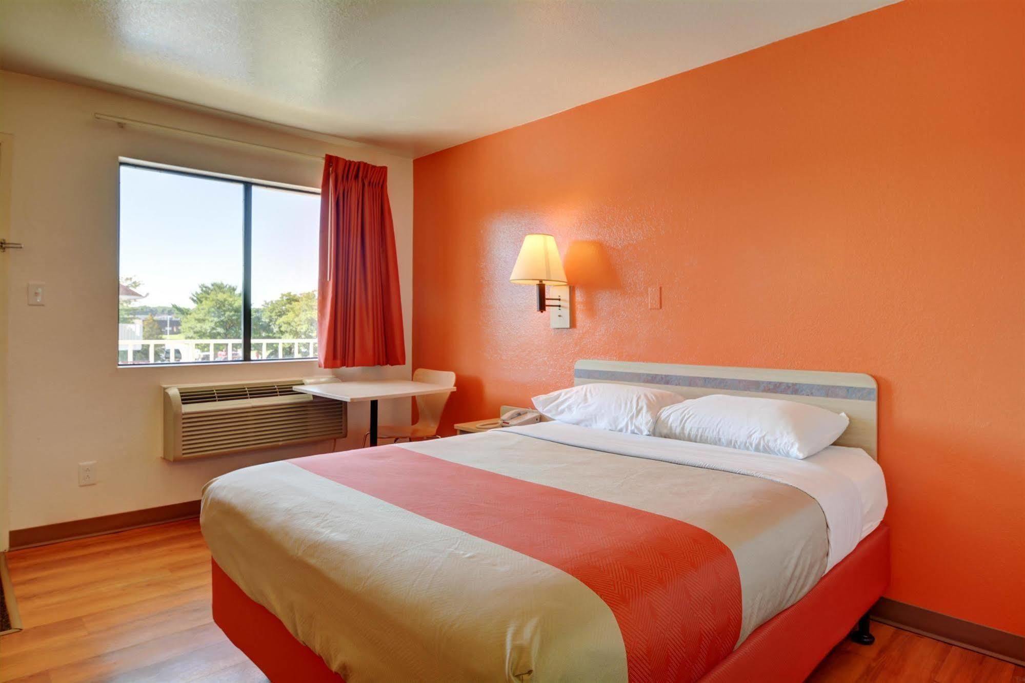 Motel 6-Windsor Locks, Ct - Hartford Exteriér fotografie
